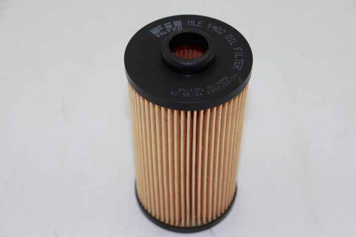 MLE1402 oil filter element