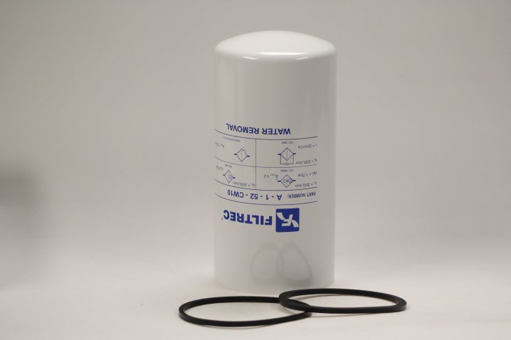 A152CW10 oil filter (spin-on)