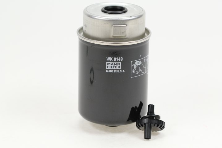 WK 8149 fuel filter spin-on