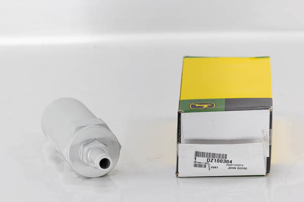 DZ100304 fuel filter element John Deere