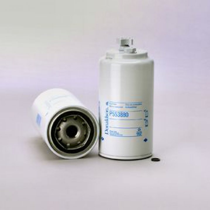 P553880 fuel filter