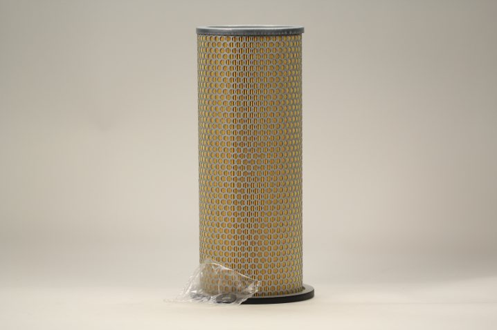 C 17 149 air filter element (secondary)