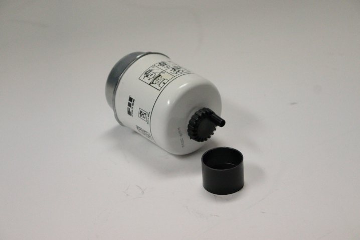 ZP3810F fuel filter spin-on