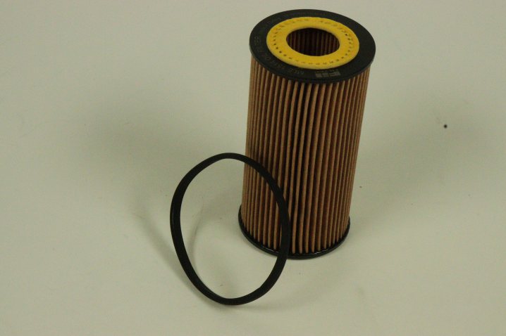 MLE1514 Oil filter